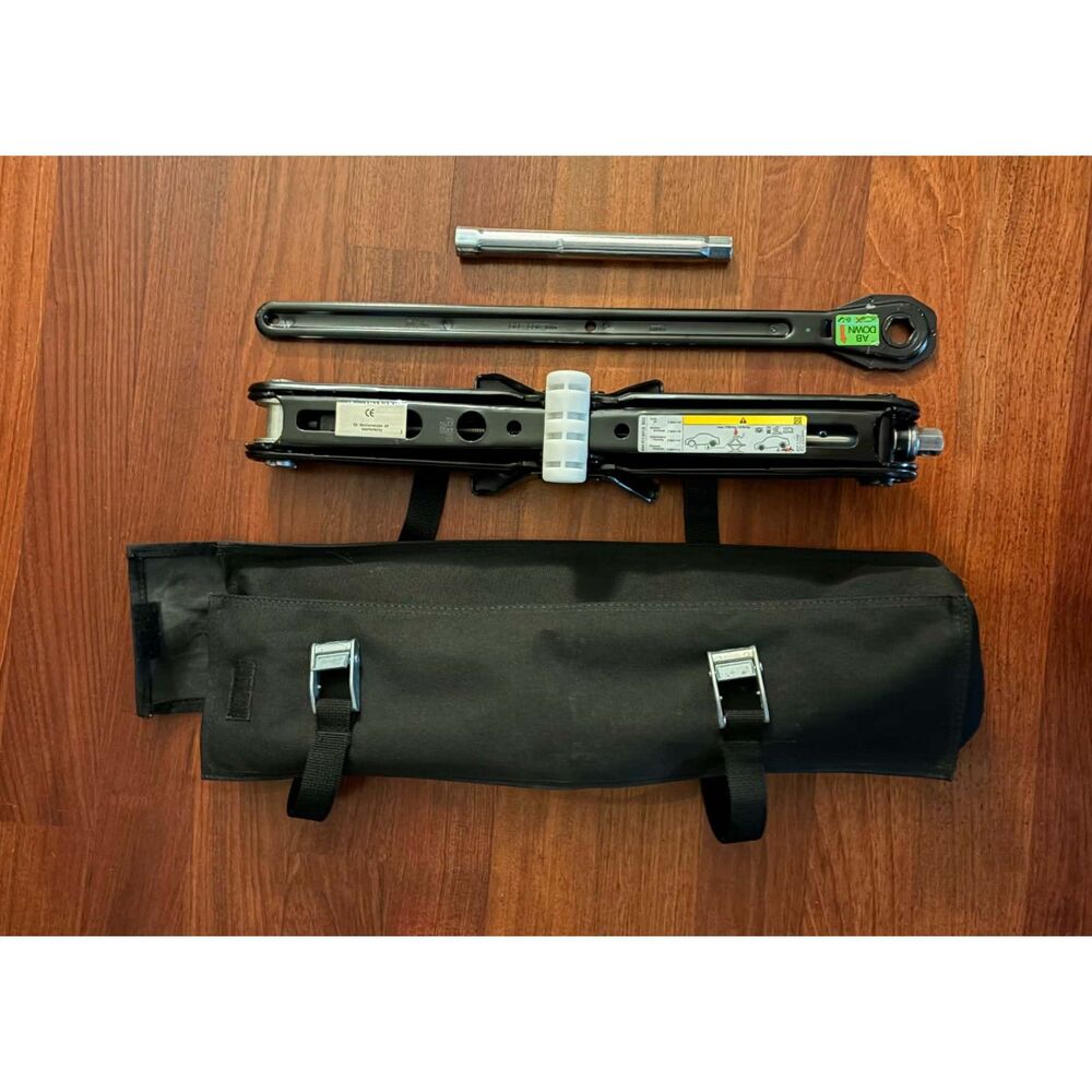 Genuine Audi Q7 Q8 OEM Emergency Spare Tire Jack & Tool Kit in case 4M0.012.007